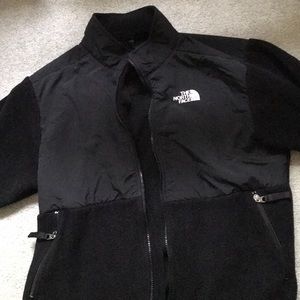 Black north face fleece